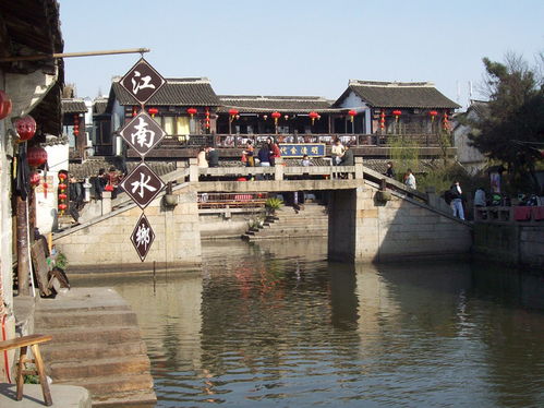 江南春韵 嘉兴西塘、海宁盐官与杭州百花浪漫之旅